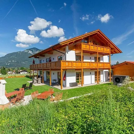 Holiday Apartment With 2 Bedrooms Hébergement de vacances