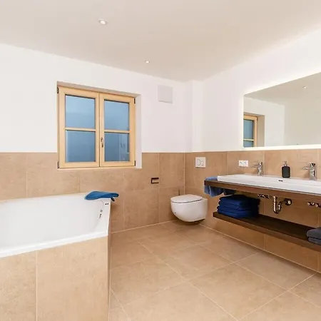 Hébergement de vacances Holiday Apartment With 2 Bedrooms Unterwössen