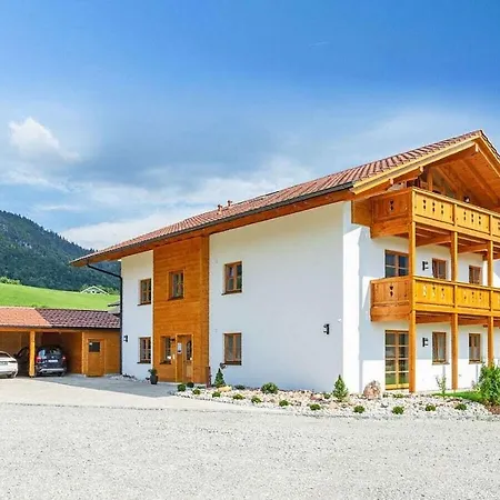 Holiday Apartment With 2 Bedrooms Hébergement de vacances
